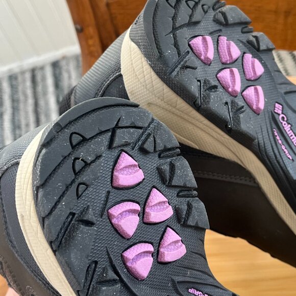 Columbia Waterproof Hiking Boot Women's Size EU 39 Wide, US 8 Wide, EUC - Picture 8 of 10